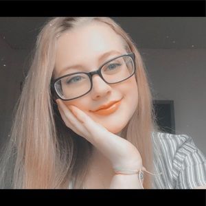 Meet your Posher, Bre